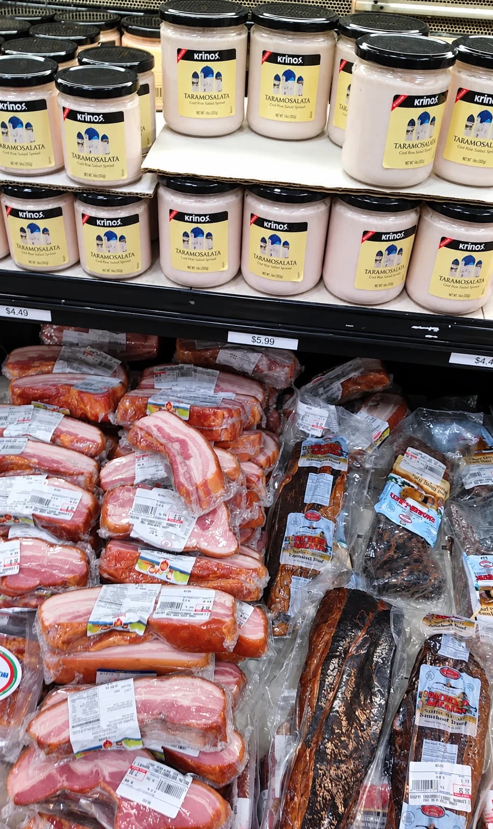 Packaged meats and spreads at Ralph’s